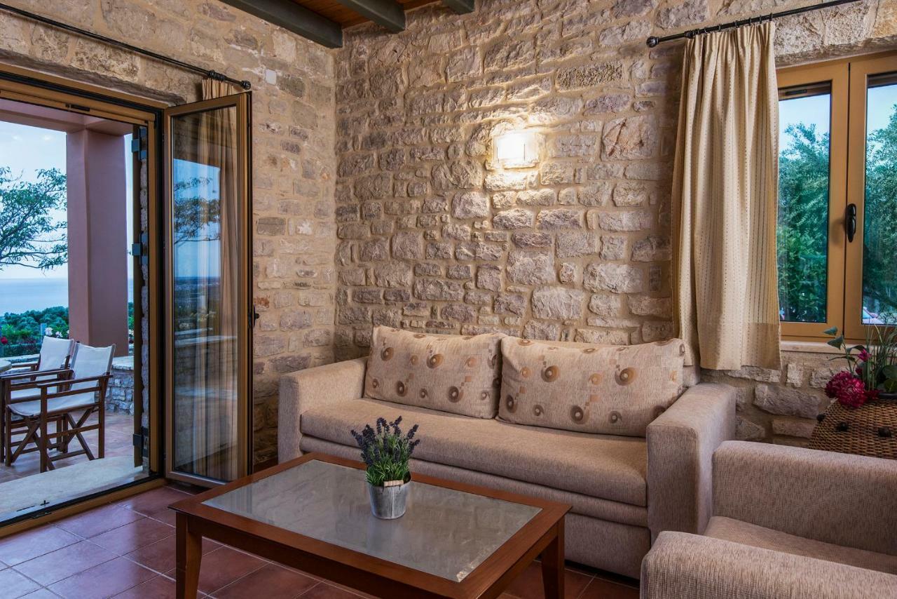 Enastron Villas Кипарисия Экстерьер фото
