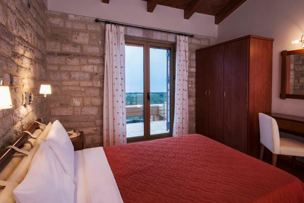 Enastron Villas Кипарисия Экстерьер фото